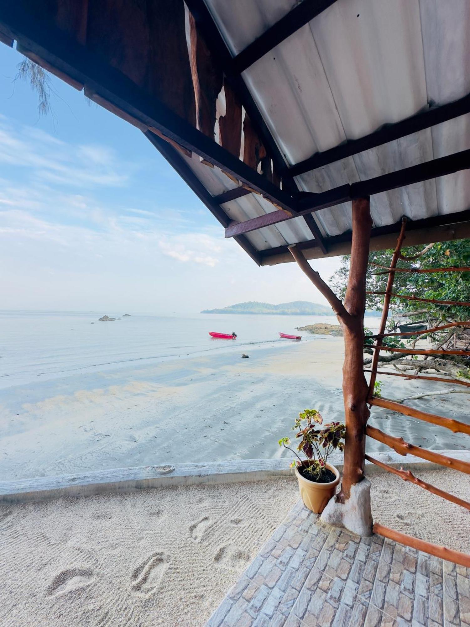 Full Moon Bungalow Resort Koh Chang Ranong Zimmer foto