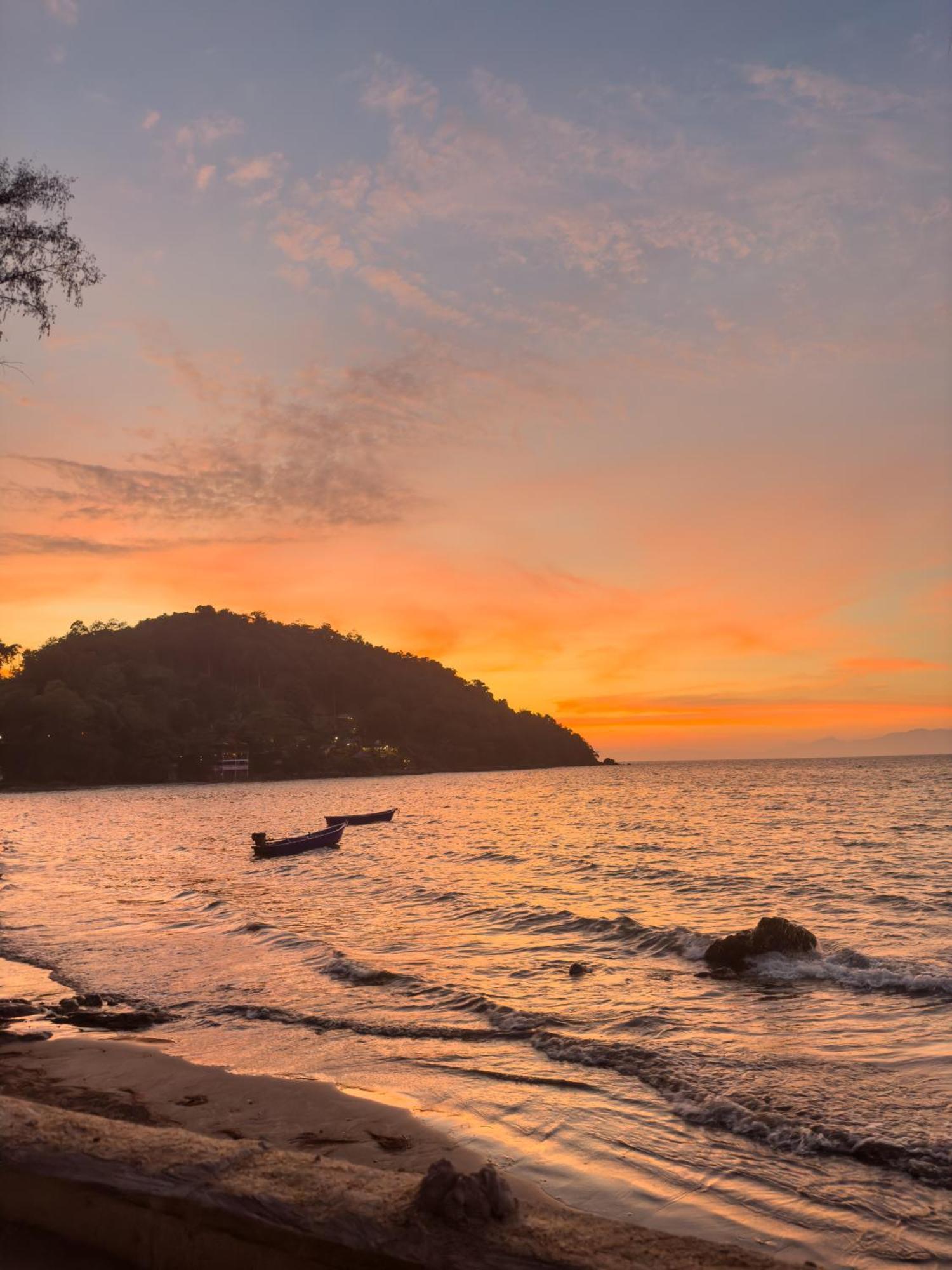 Full Moon Bungalow Resort Koh Chang Ranong Exterior foto
