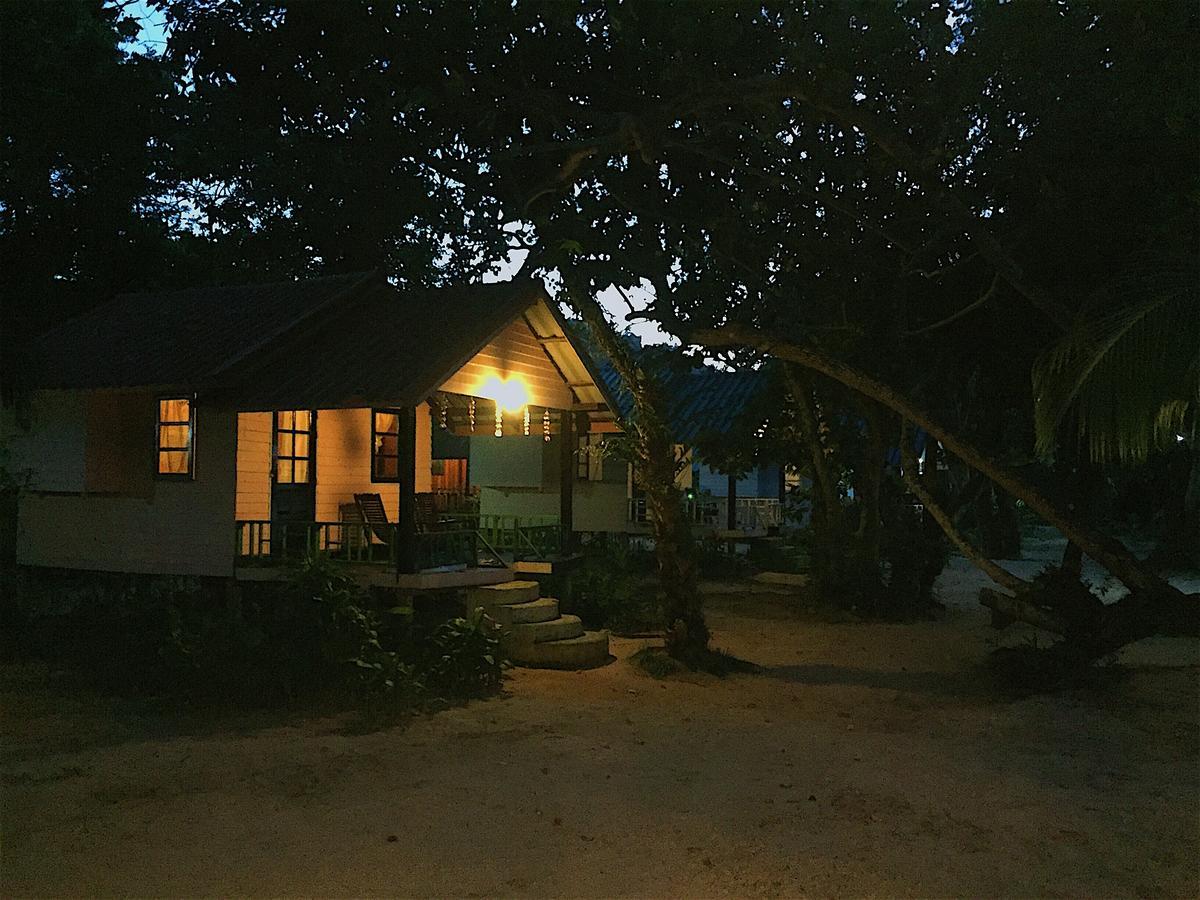 Full Moon Bungalow Resort Koh Chang Ranong Exterior foto